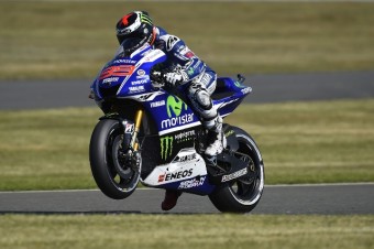 MOTO GP: divoc jezdci a sladk holky