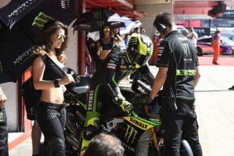 MOTO GP: divoc jezdci a sladk holky