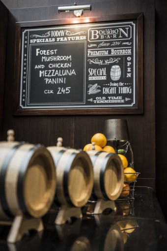 Praha má svůj první tradiční Bourbon Bar