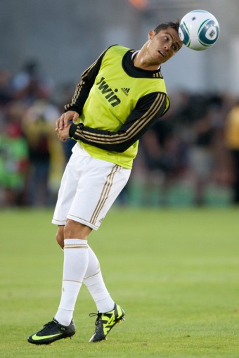 Cristiano Ronaldo – z uplakánka světovým fotbalistou, zdroj: Shutterstock