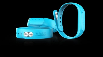 Chytr nramek ALCATEL ONETOUCH BoomBand je v esku