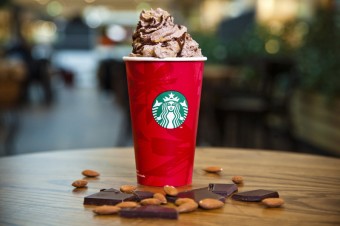 Kouzeln vnon atmosfra je zpt ve Starbucks