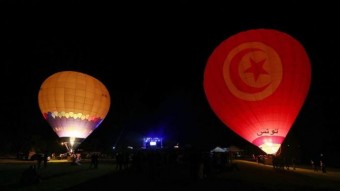 Festival horkovzdušných balónů v Tunisku