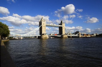 Tower Bridge, Londn