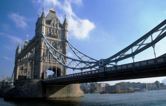 Tower Bridge, Londn