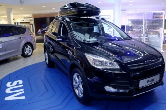 Spolenost Ford AMB Praha otevela prvn FordStore v esk republice