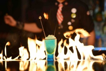 Barmansk fire show, T.G.I. Fridays