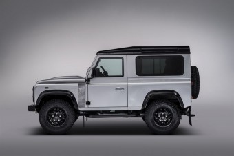 Uniktn dvoumiliont Land Rover Defender