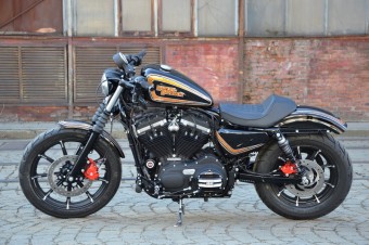 H-D Brno, Iron 883, Harley-Davidson