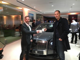 David Radil a Zbyek Serafn na slavnostnm oteven showroomu Rolls-Royce Motor Cars Prague