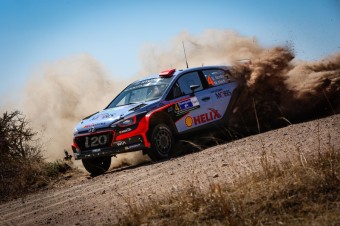 Hyundai i20 WRC, foto zdroj: Legendy 2016