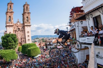 City Downhill Mexico, Monster Energy