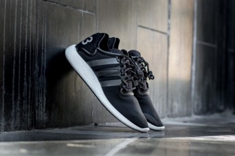 Kolekce Y-3 podzim/zima 2016 nvrhe Yohji Yamamota a znaky Adidas, Footshop