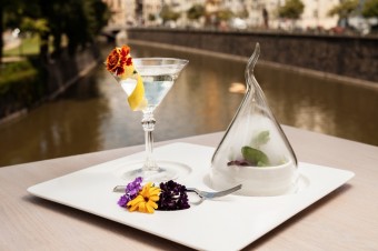 Finle elit art of martini Prague, Mnes Restaurant, foto: Premier Wines & Spirits