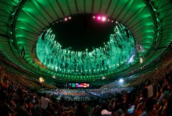 Ohostroj pi zvrenm ceremonilu v Riu nad stadionem Maracana. Photo: AFP_GA2OF/-