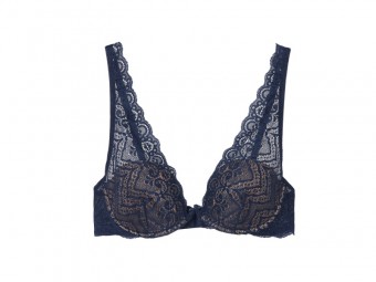 Intimissimi: Life is better in colorful lingerie