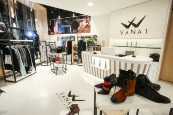 VaNa1 Fashion Store, Palác Koruna, Praha 1
