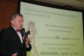 Primtor hlavnho msta Prahy pan doc. MUDr. Bohuslav Svoboda CSc. na konferenci k 20. vro zaloen 