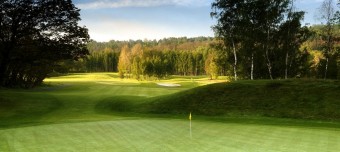 Golf Plze - Dina
