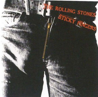 Obal desky Sticky Fingers kapely Rolling Stones, navrhl Andy Warhol roku 1971. Foto z knihy Budi mda, Jana Mchalov.