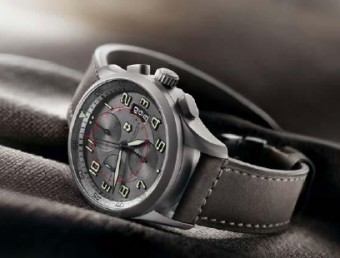 VICTORINOX AIRBOSS